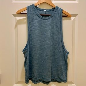 Lululemon muscle tank